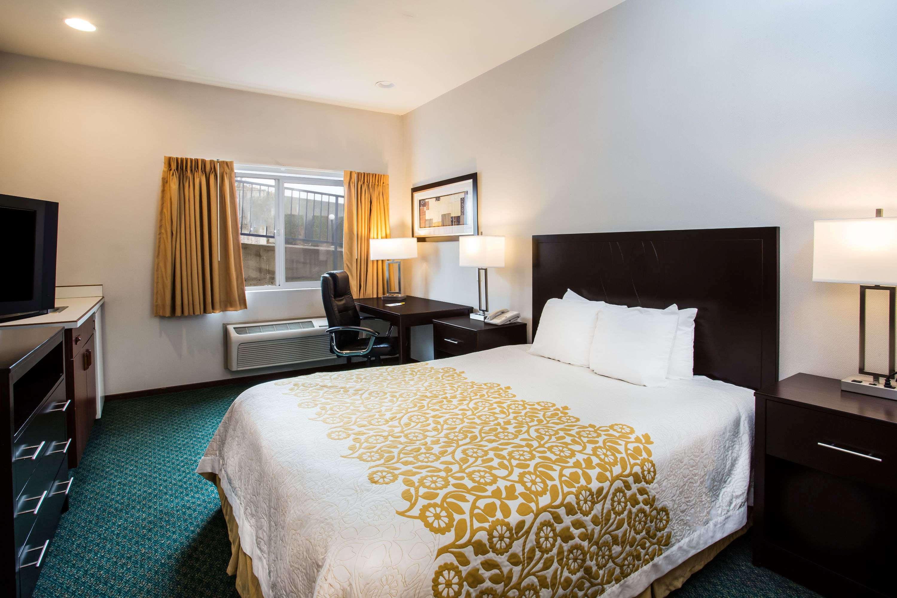 Days Inn By Wyndham Seattle Aurora Shoreline Luaran gambar
