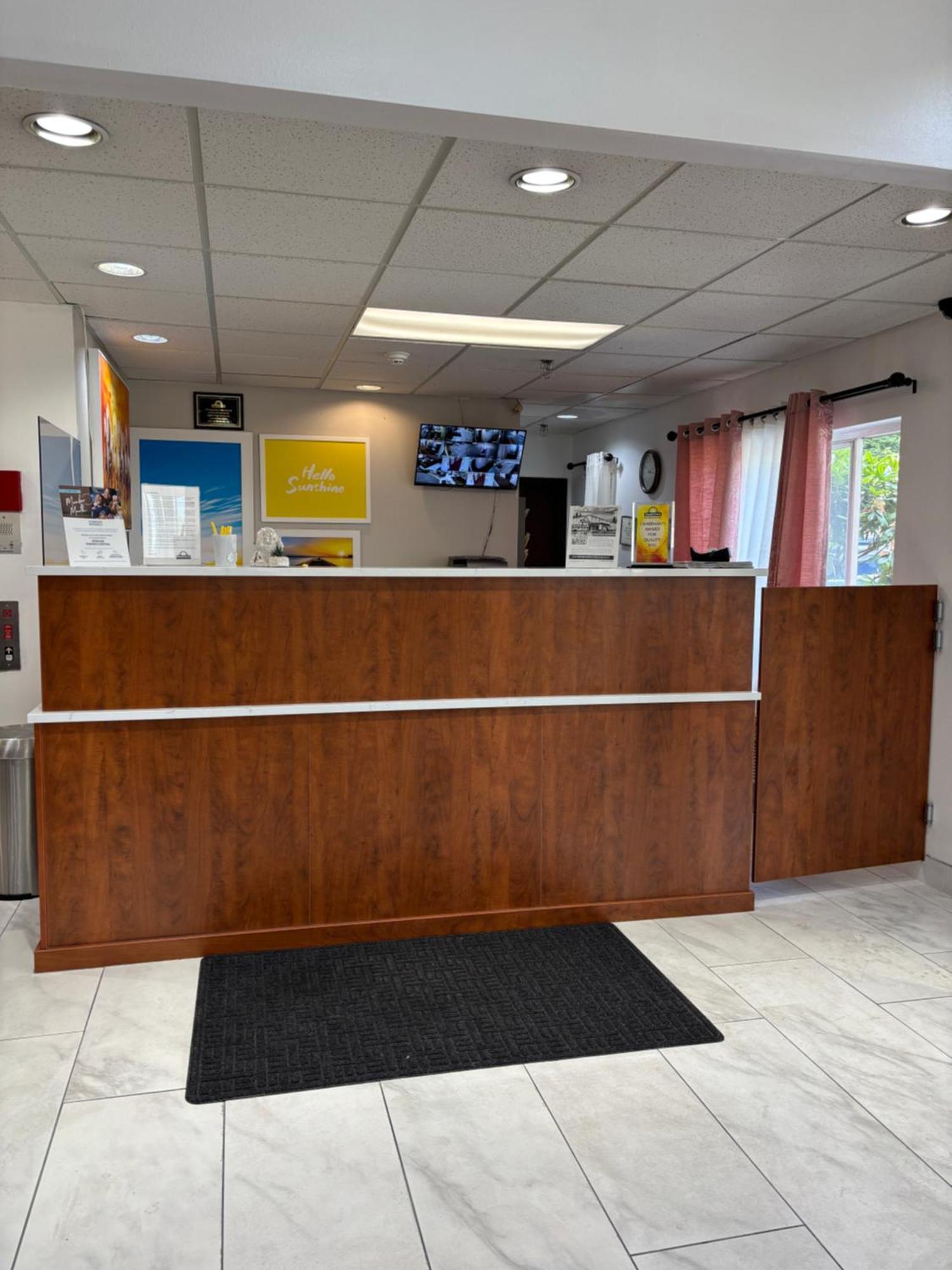 Days Inn By Wyndham Seattle Aurora Shoreline Luaran gambar